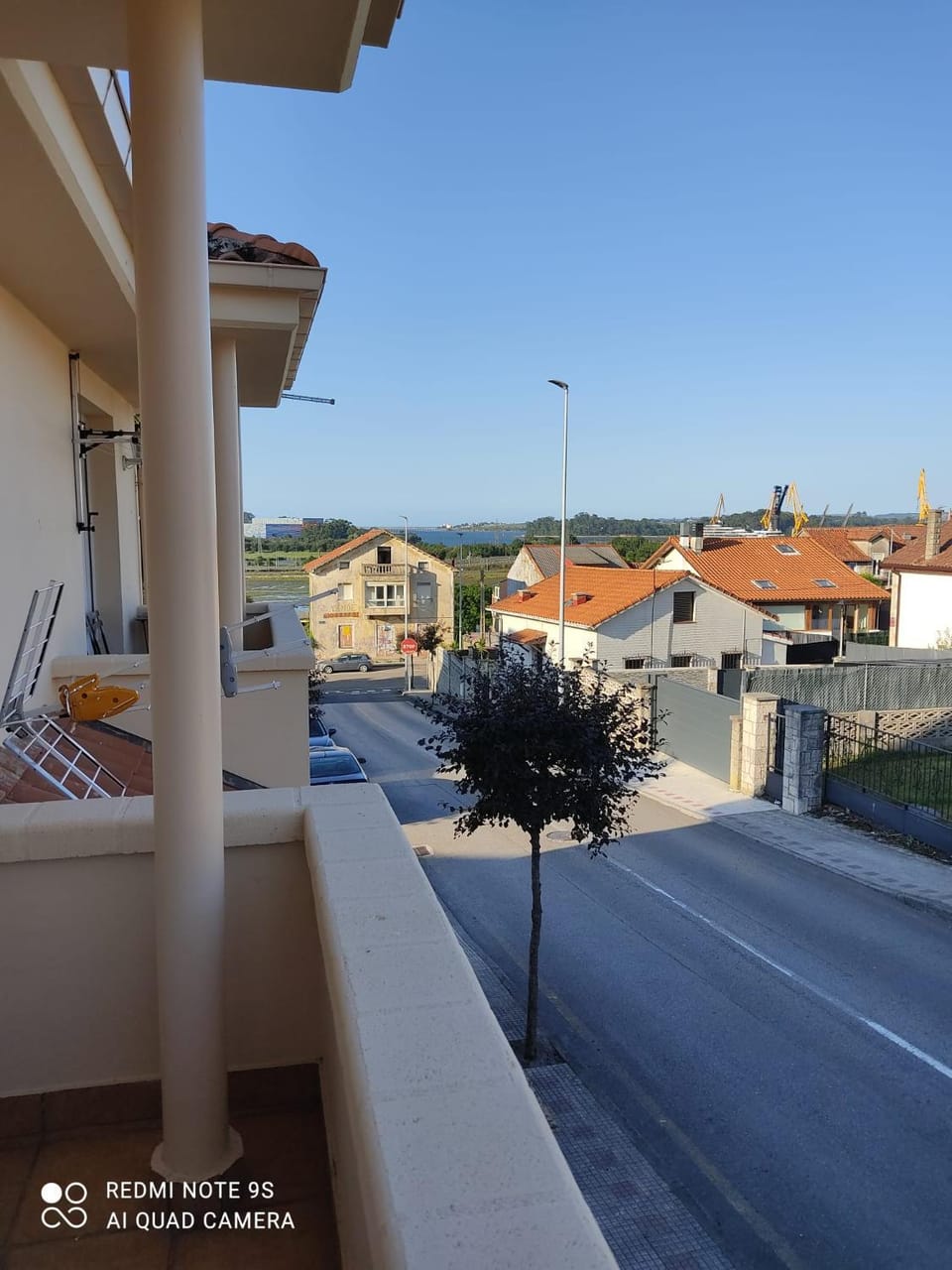 View (from property/room), Balcony/Terrace, Street view