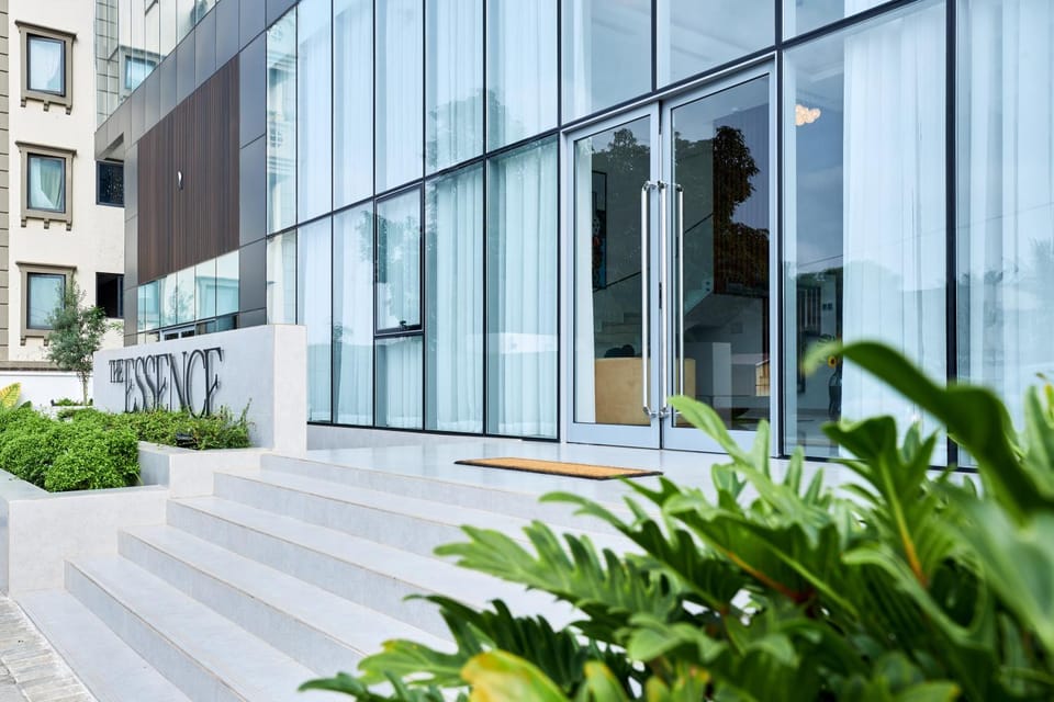 Property building, Facade/entrance