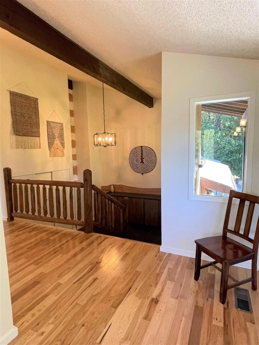 Valley View Cabin | AC, Fireplace, BBQ, Mt. View Cabin in Washington