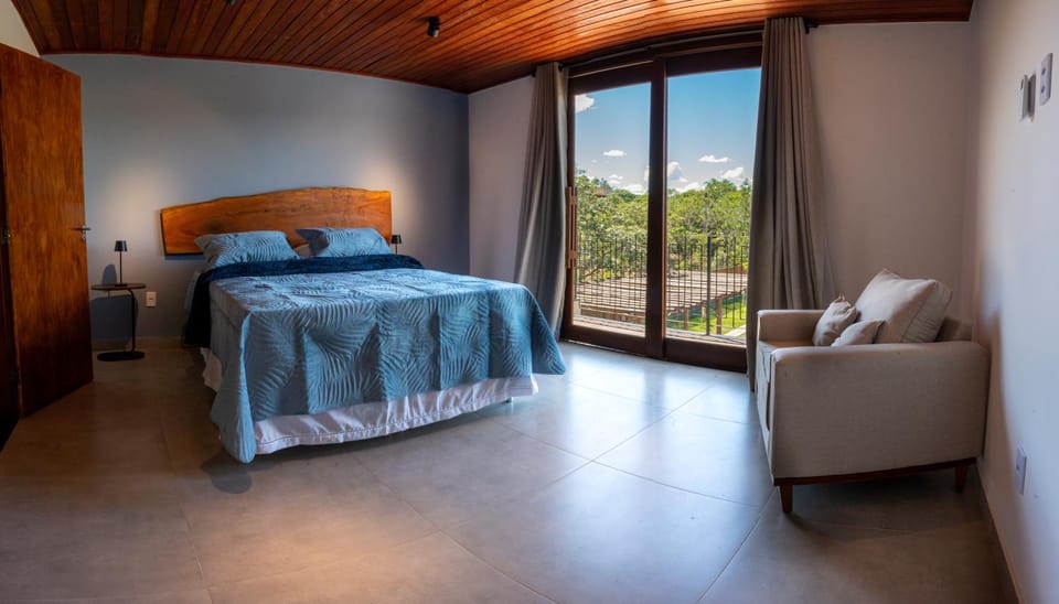 Bed, View (from property/room), Photo of the whole room, Bedroom