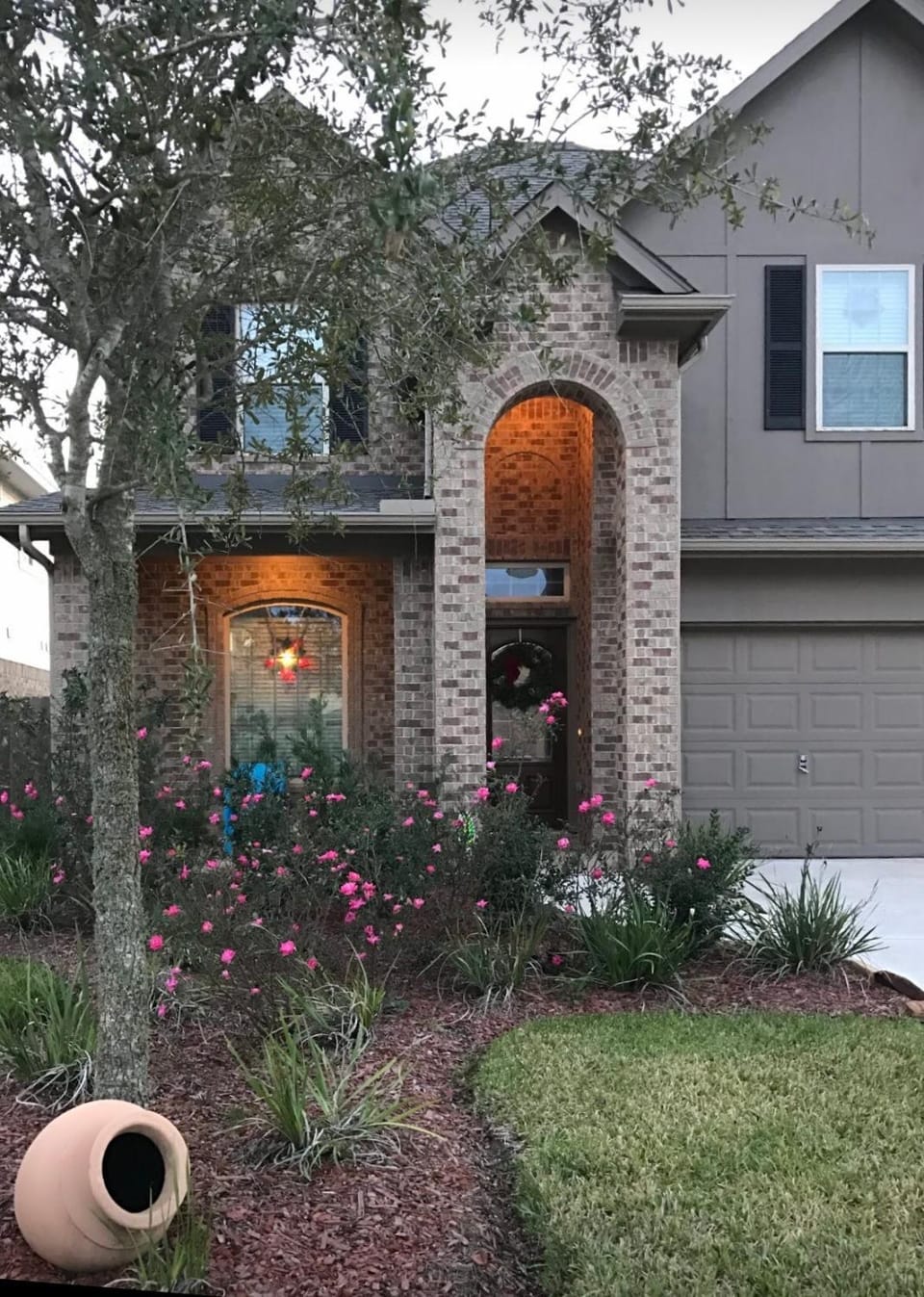 Feel at Home in Richmond House in Houston