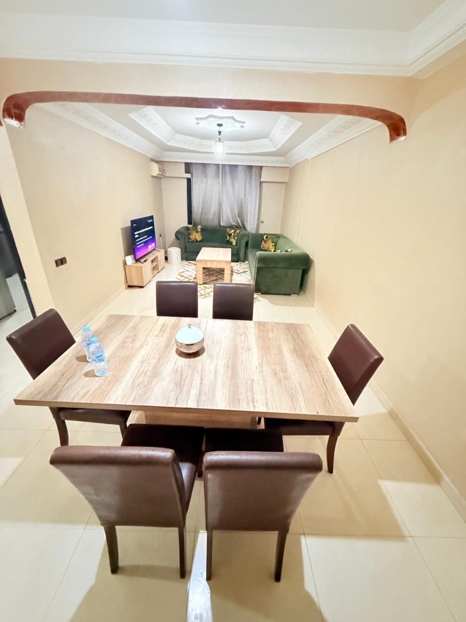 Living room, Dining area