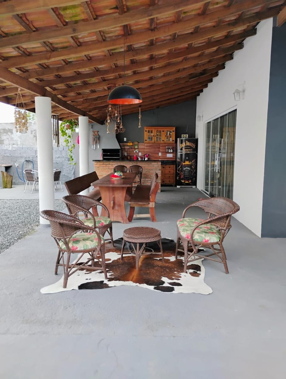 Patio, BBQ facilities
