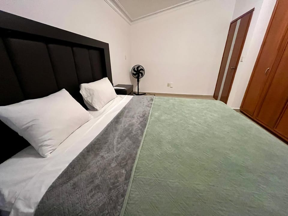 21 Habitación cama king size Vacation rental in Leon