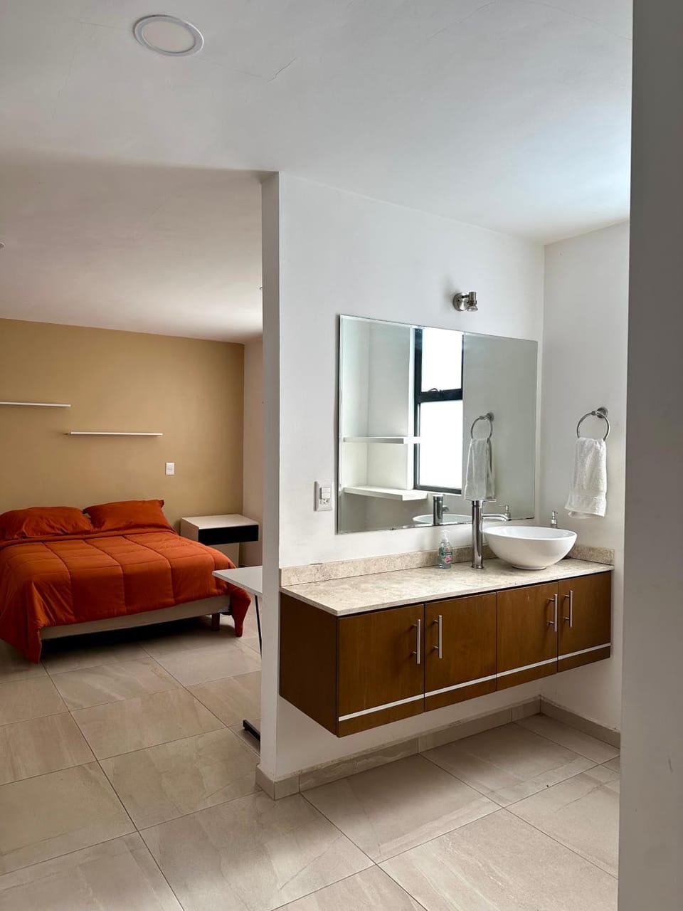 Photo of the whole room