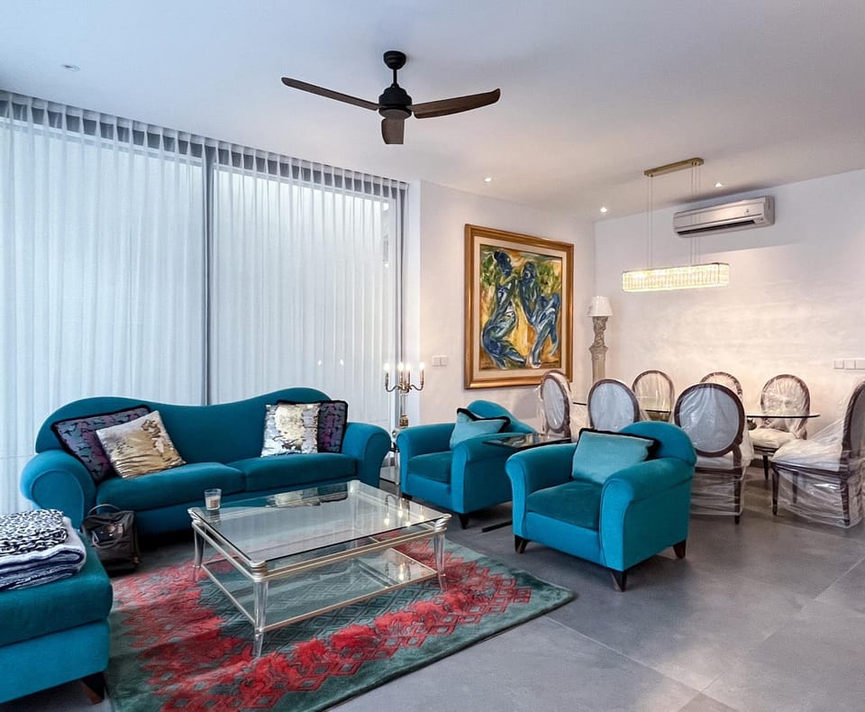 Living room, Seating area, Dining area, Internal: Not applicable to any particular room