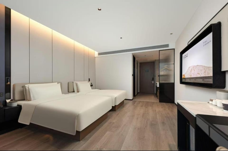 Atour Hotel Wuxi National Software Park Airport Road Hotel in Suzhou