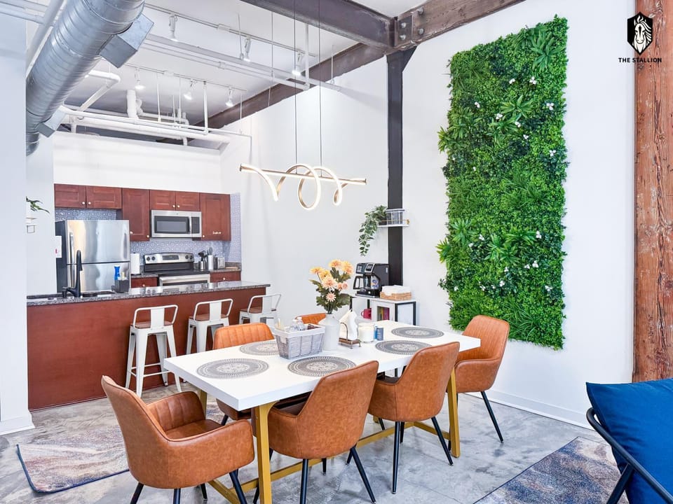 Coffee/tea facilities, Kitchen or kitchenette, Living room, Seating area, Dining area, oven