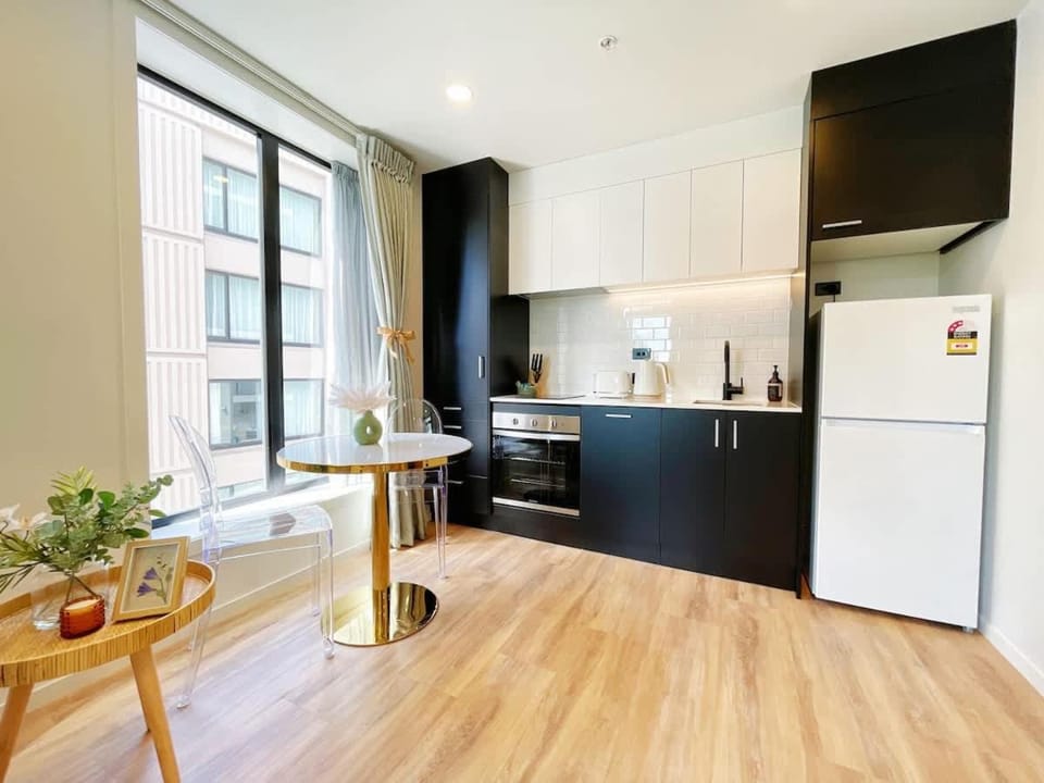Stylish Cozy Studio Nearby SkyTower-Pool Gym Sauna Apartment in Auckland
