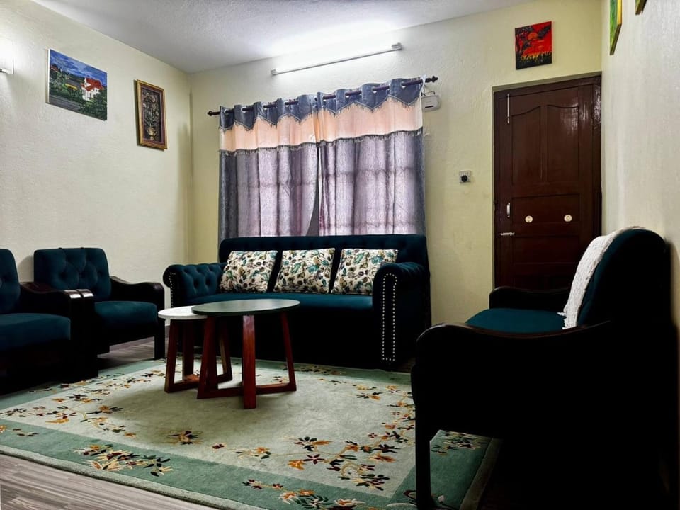 Living room, Decorative detail