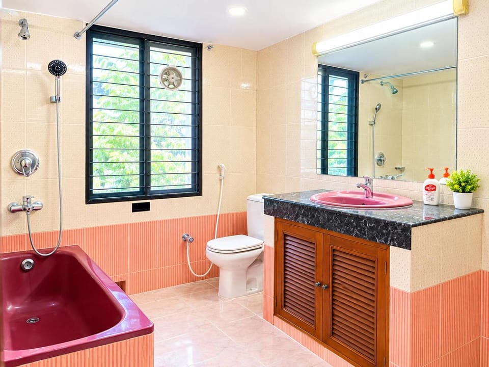 Bathroom, Bath