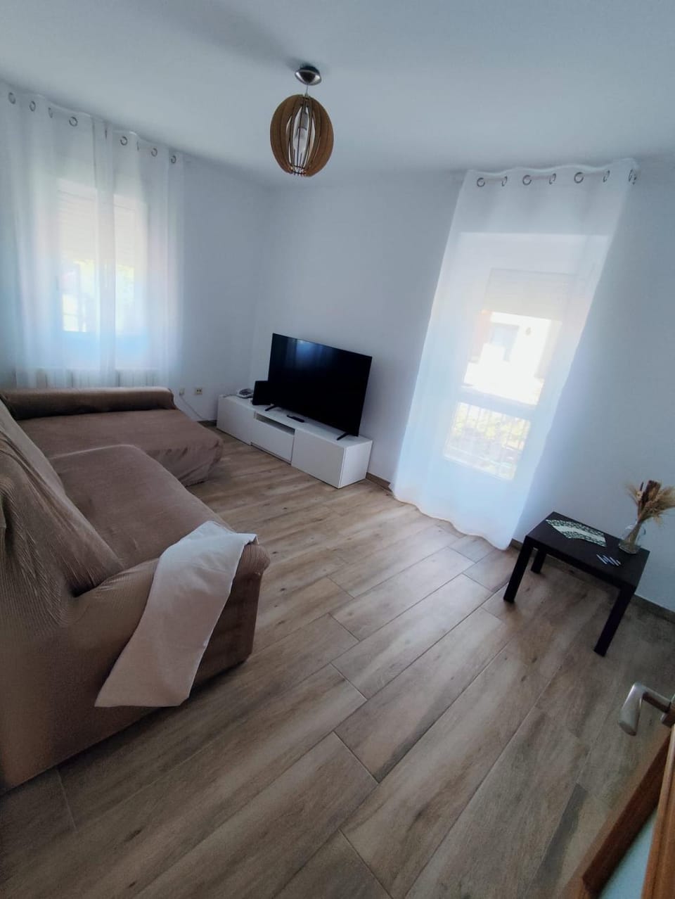 TV and multimedia, Living room, internet