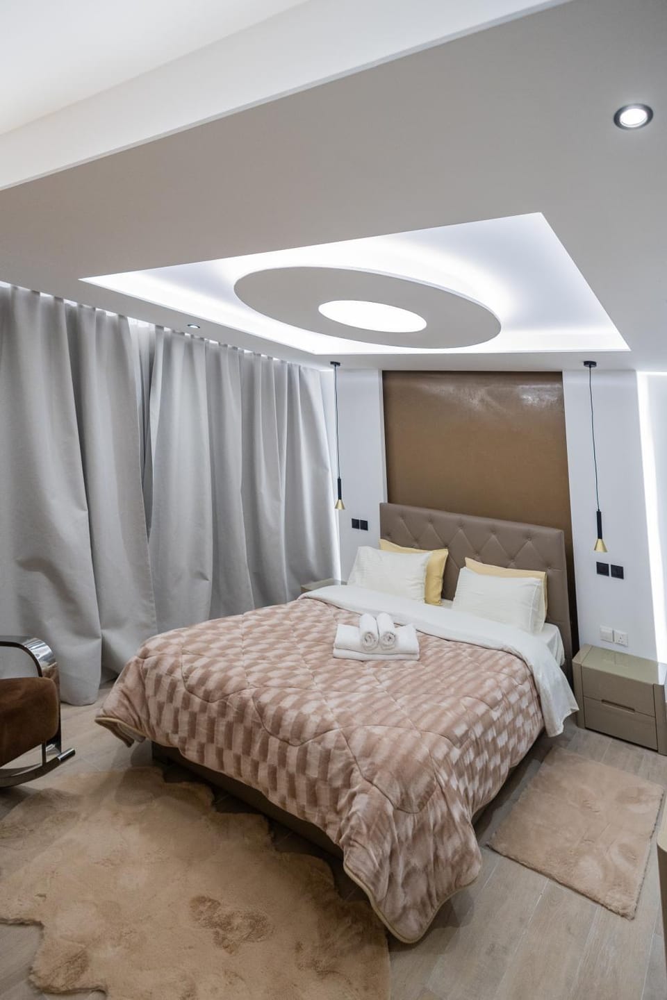Bedroom, wardrobe, air conditioner