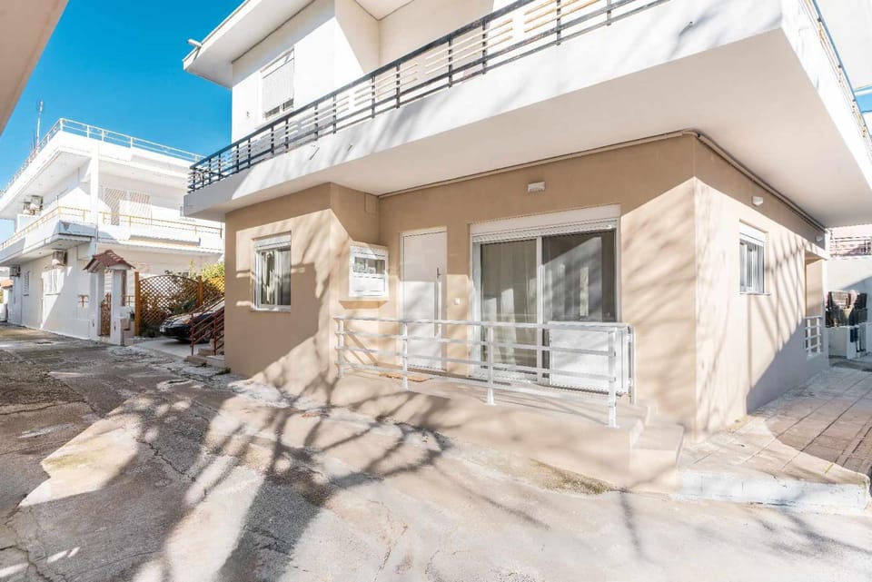 Property building, Balcony/Terrace