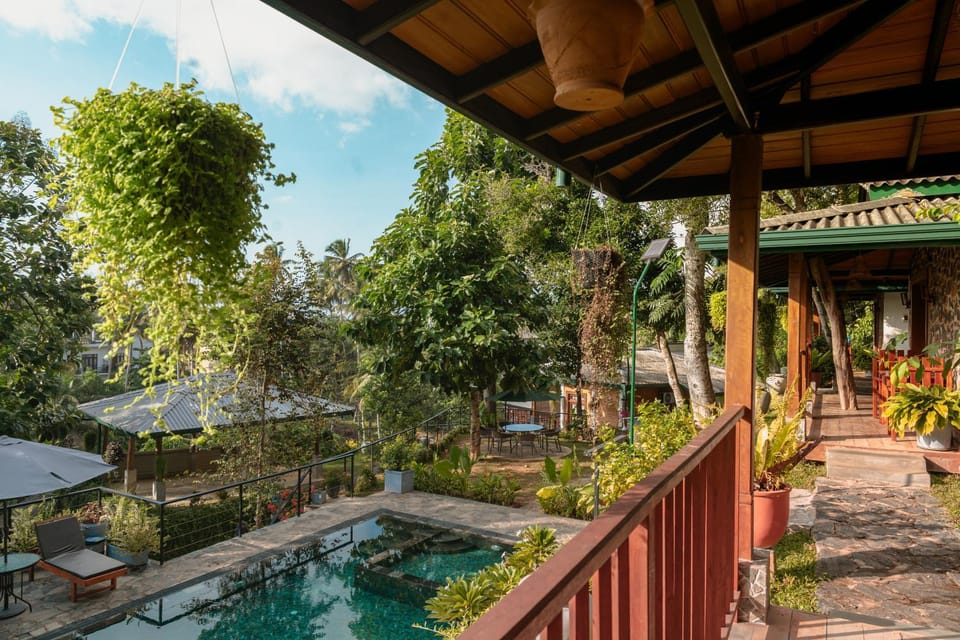 Patio, Natural landscape, Garden, Balcony/Terrace, Garden view, Pool view, Swimming pool