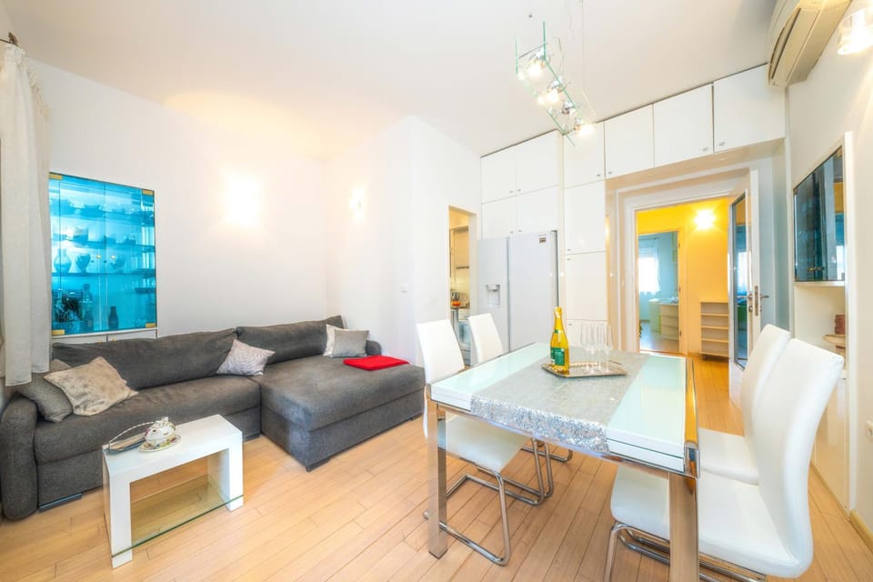 Lazuli Apartment in Split