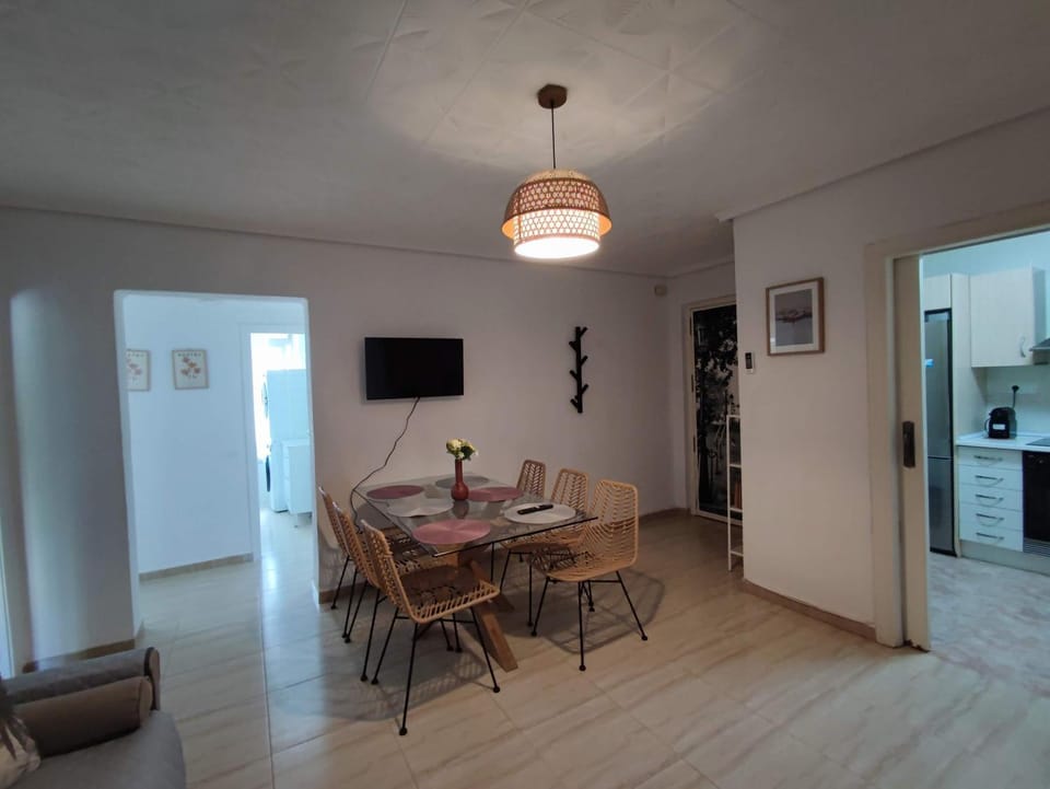 Apartamento al lado de la playa Malvarrosa Apartment in Valencia