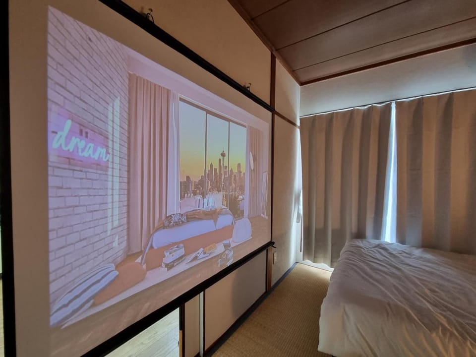 TV and multimedia, Bedroom