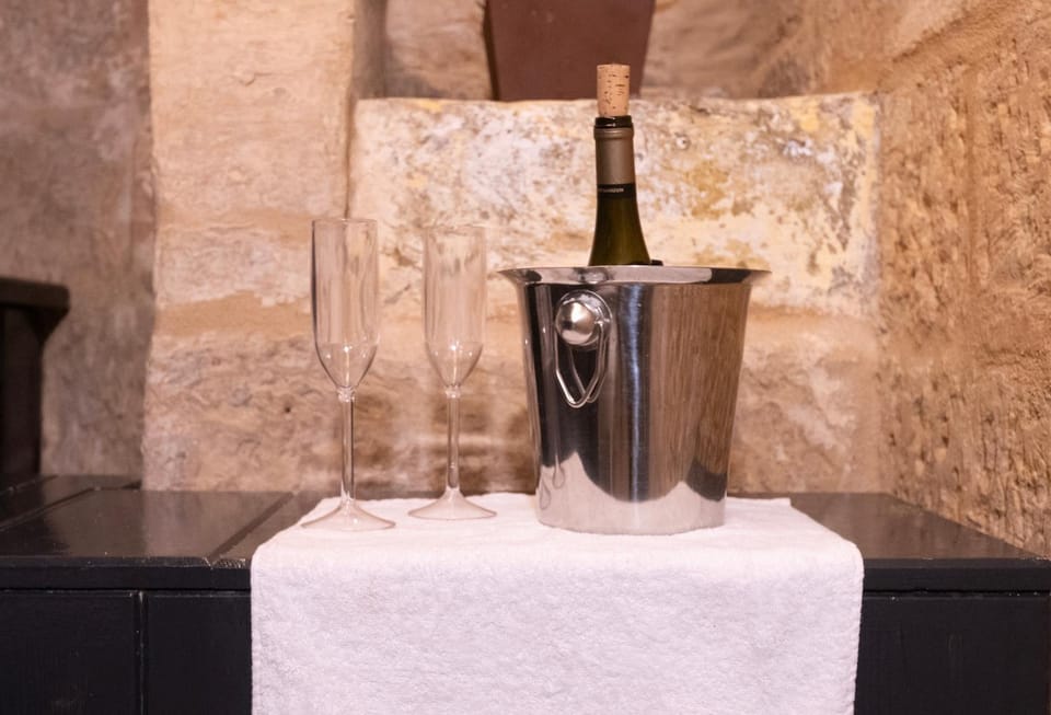 Birgu Boutique Stay Private Hot Tub & Cinema House in Malta