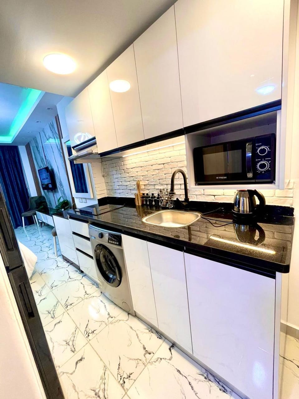 Kitchen or kitchenette