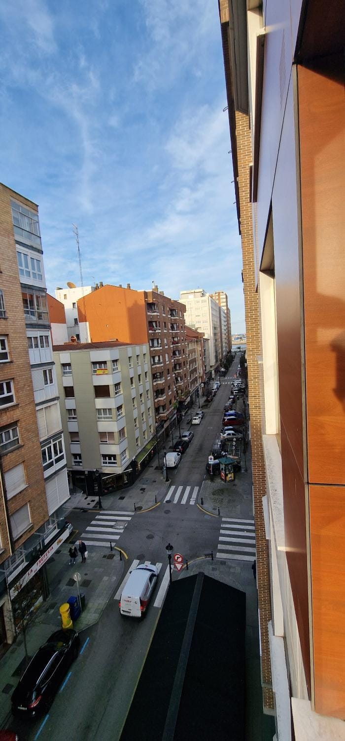 Day, Neighbourhood, City view, Street view, Location
