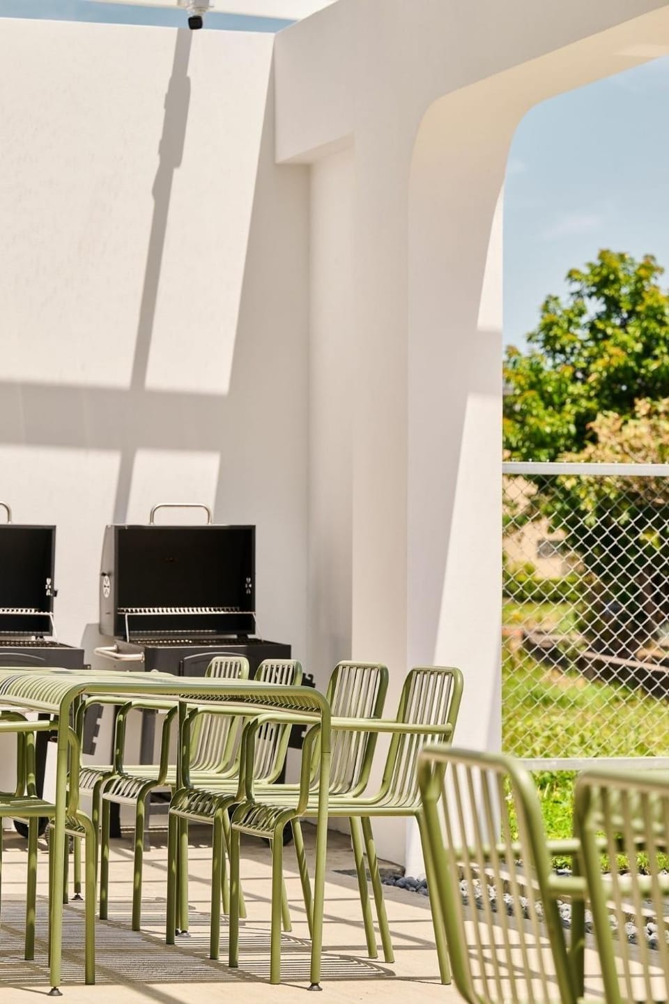 Patio, Day, Balcony/Terrace