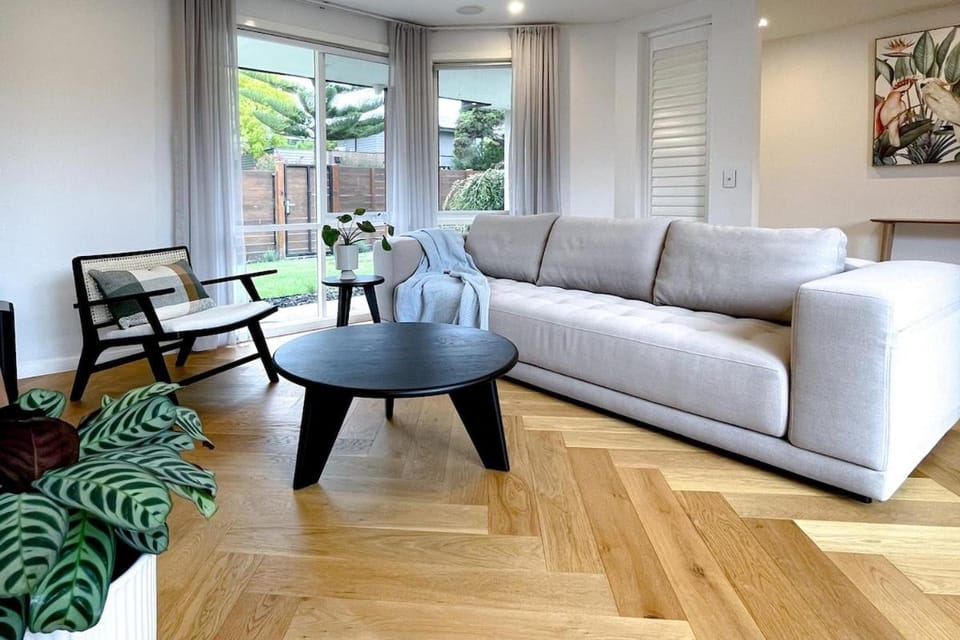 Bayside Retreat near beach and Frankston centre House in Frankston