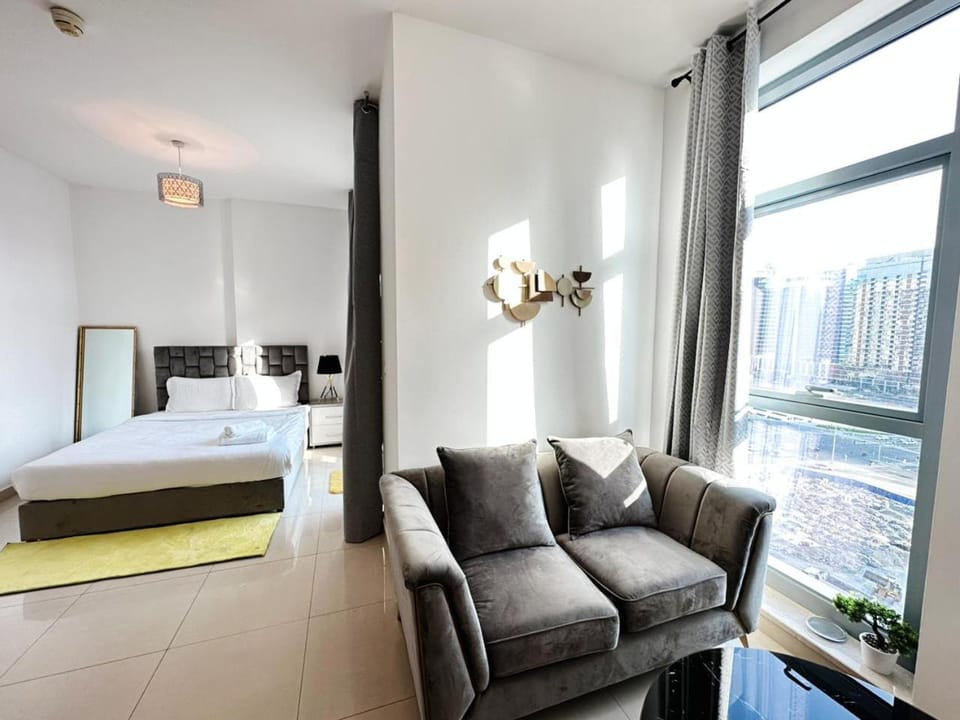 Bed, View (from property/room), Living room, Seating area