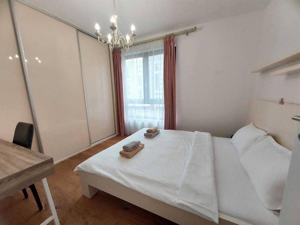 Cozynest Lakeside Apartment in Cluj-Napoca