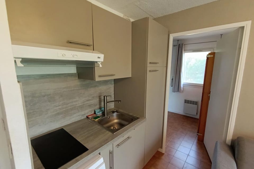 Apartment with balcony near beach Apartment in Six-Fours-les-Plages