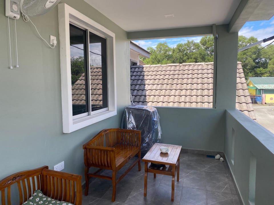 Cik Nik Roomstay Bed and Breakfast in Subang Jaya