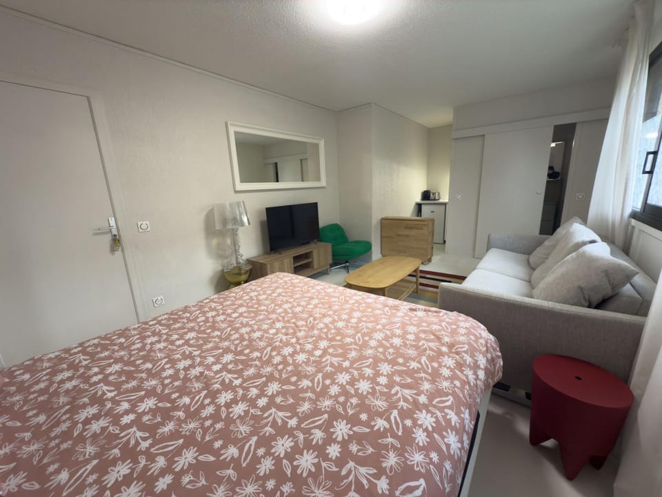 Studio équipé, idéal CERN Apartment in Haute-Savoie