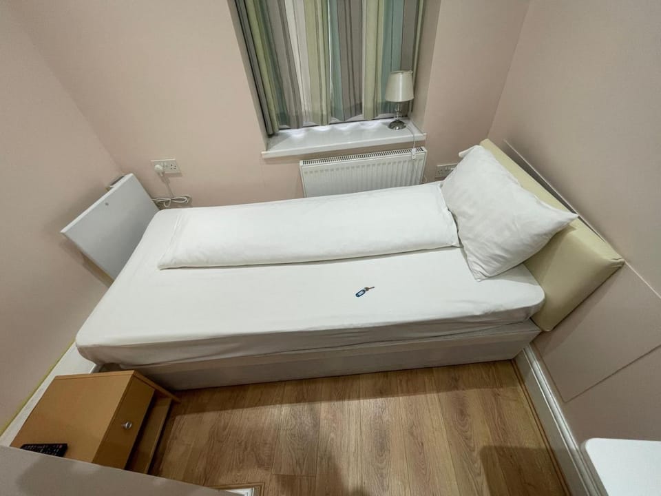 Accommodation Plus Bed and Breakfast in London