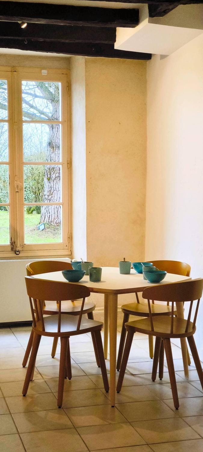 Chez Gargatte, gîte 4 chambres, 12personnes , piscine privée chauffée de mai à septembre , FR House in Nouvelle-Aquitaine