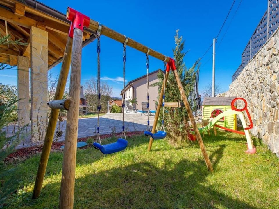 Fancy Villa Children Playground,Jacuzzi,Pool Villa in Primorje-Gorski Kotar County
