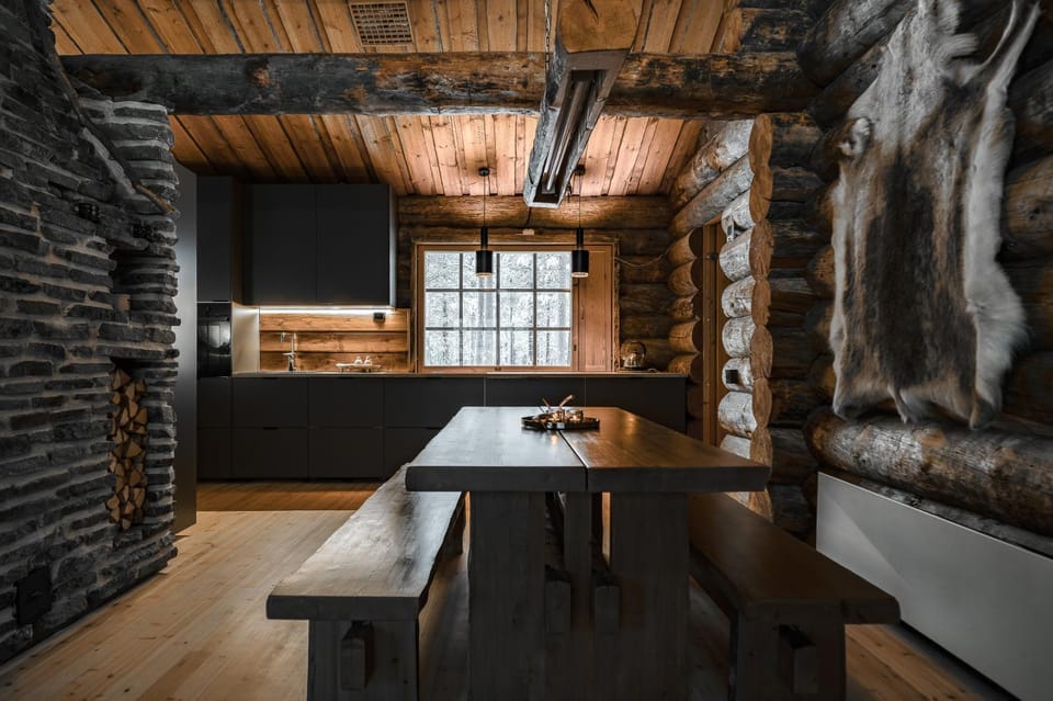 Dining area, kitchen