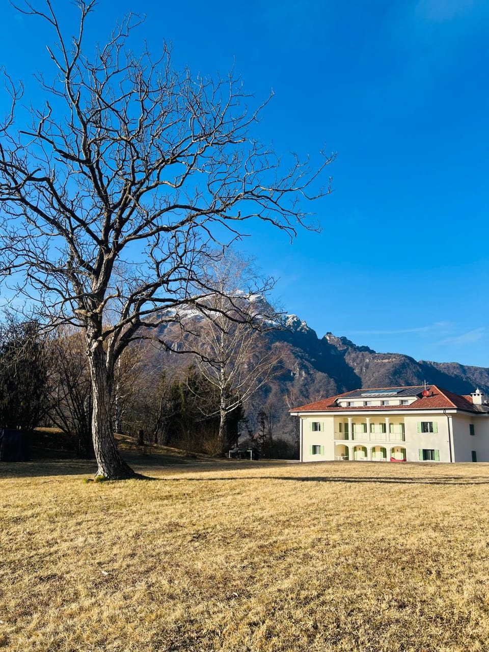 Property building, Natural landscape, Mountain view