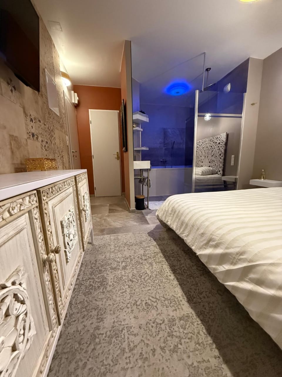 love room Apartment in Narbonne