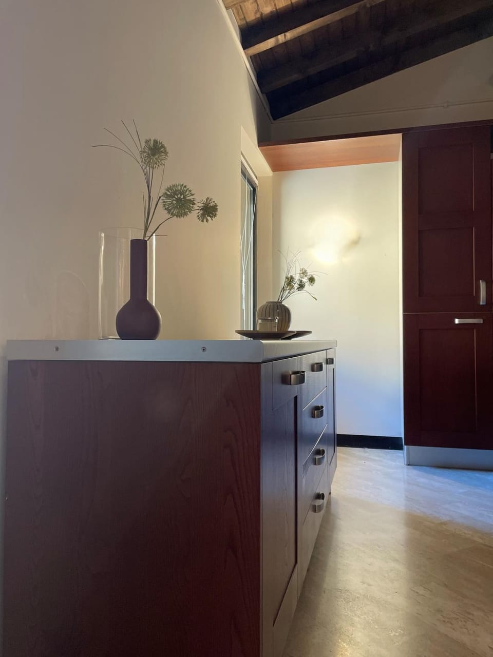 Kitchen or kitchenette, Living room