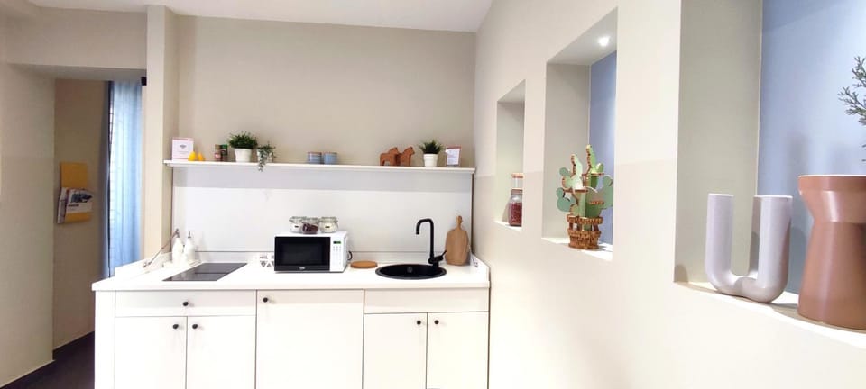 Coffee/tea facilities, Kitchen or kitchenette