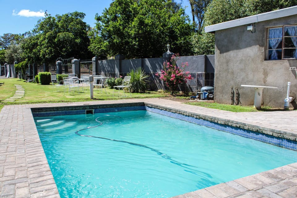 Ebenhaeser guesthouse Bed and Breakfast in Eastern Cape