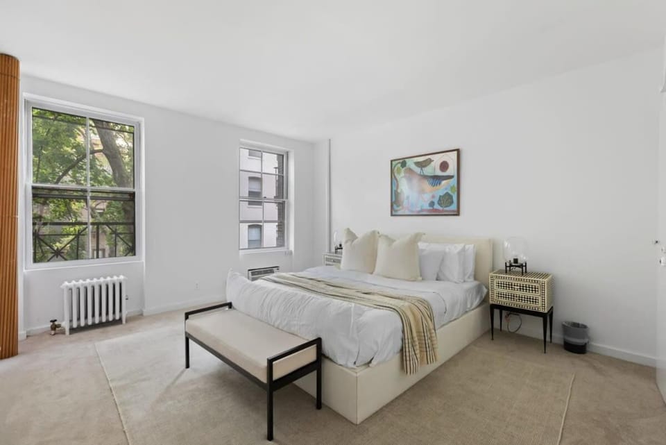 Chelsea Canvas III by Rove Travel Charming 2BR Gem Apartment in West Village