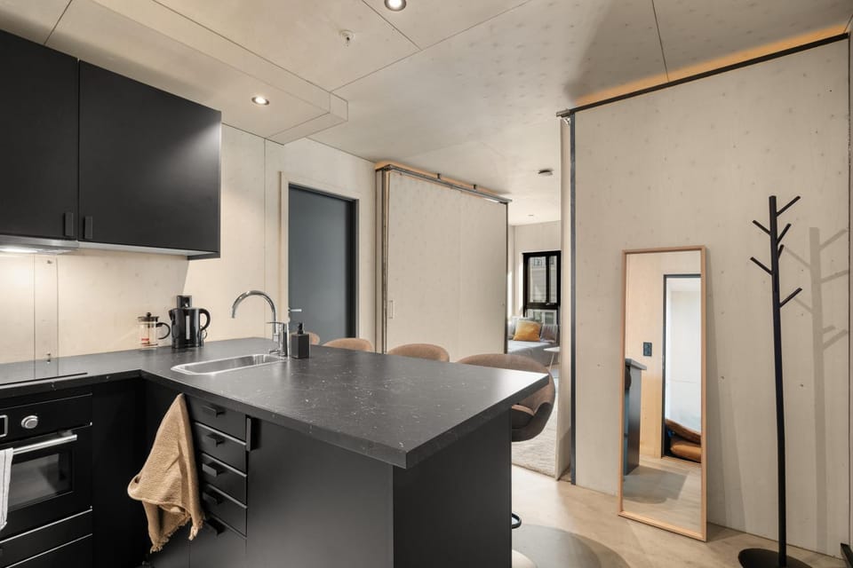 Kitchen or kitchenette