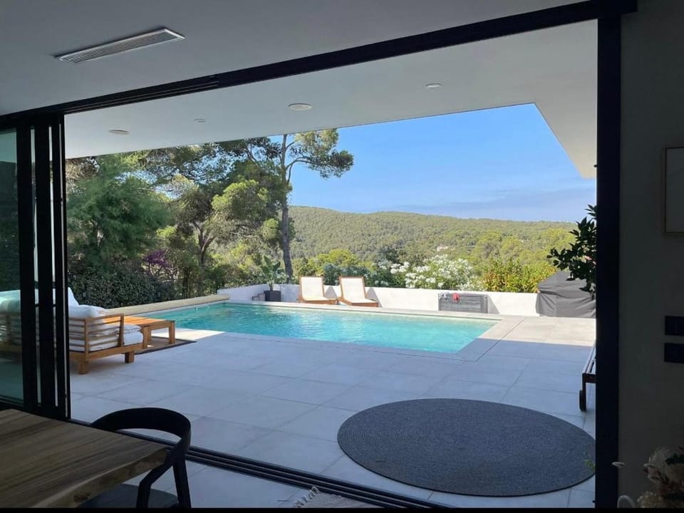 Patio, Balcony/Terrace, Pool view, Swimming pool