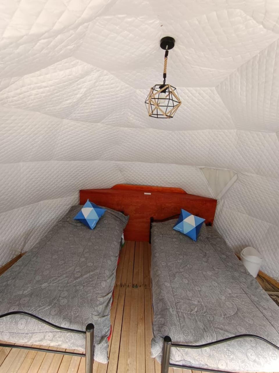 Domos Las Lengas Ch Luxury tent in Santa Cruz Province