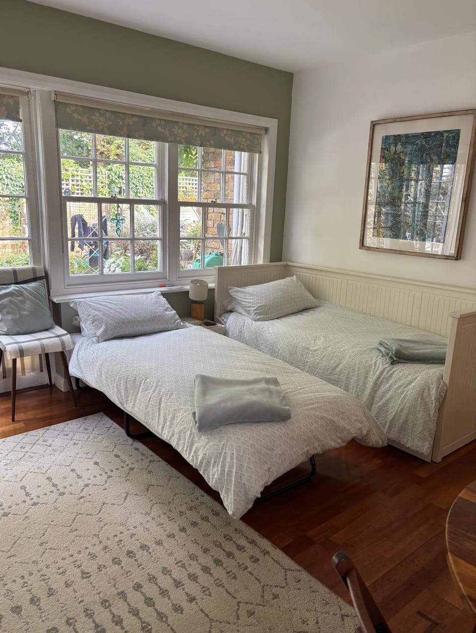 Bed, Photo of the whole room