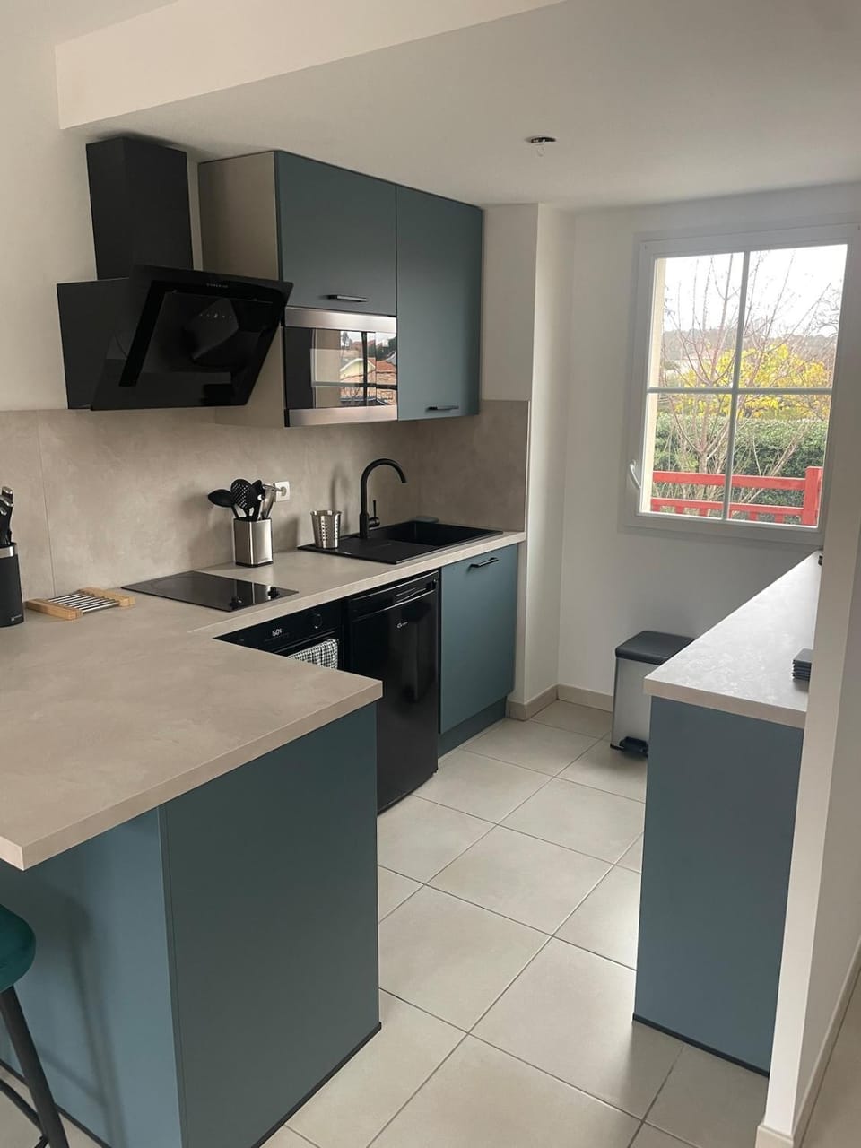 Kitchen or kitchenette, stove