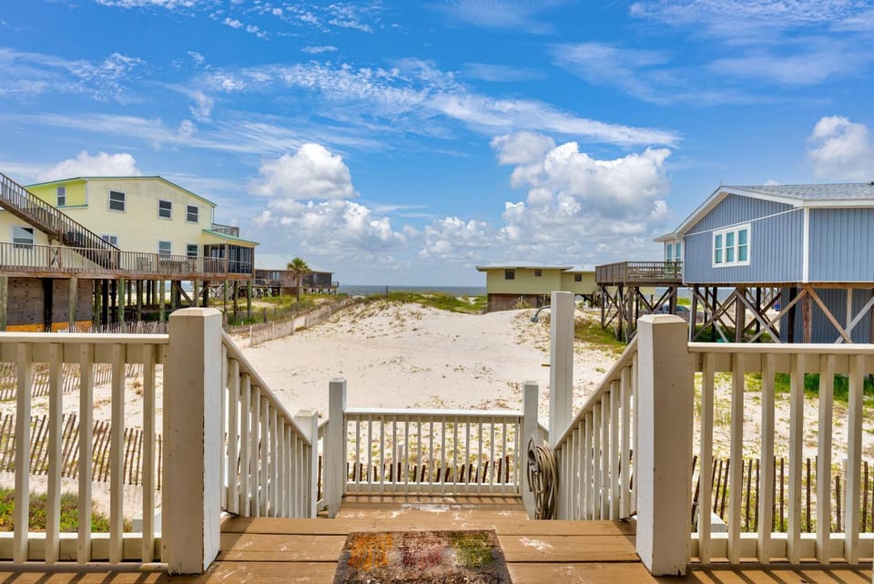Getaway & Play House in Dauphin Island