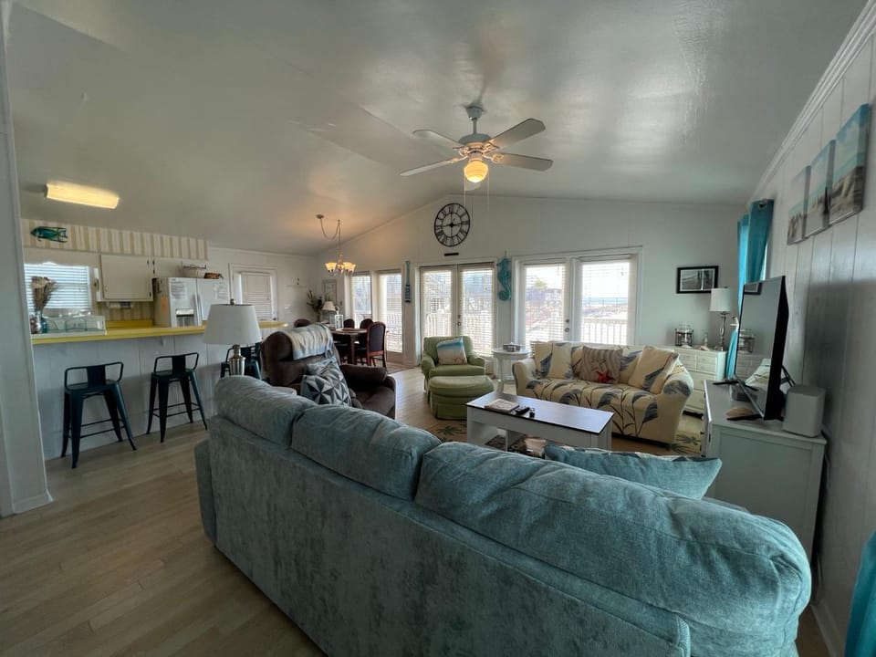 Getaway & Play House in Dauphin Island