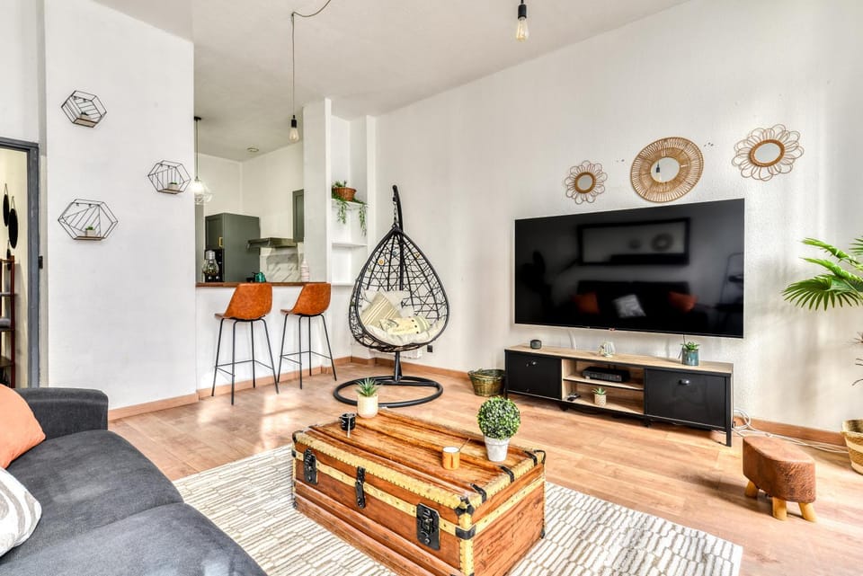 TV and multimedia, Living room